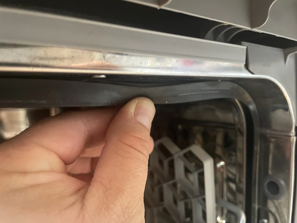 Why Is My Dishwasher Door Leaking?